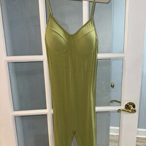 Womens Active Bodysuit Shorts Built In Bra Zips Green Sz XL Love Highlight